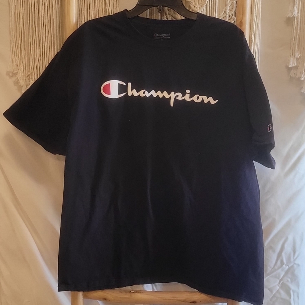 Champion - Picture 5 of 5